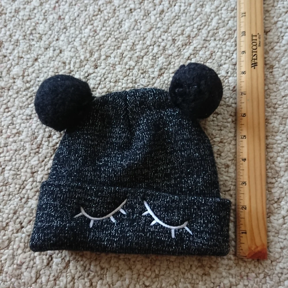 Adorable Black Knit Pom-Pom Beanie size 4/5